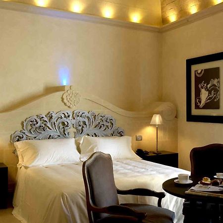 Palazzo Gattini Luxury Hotel Matera Camera foto
